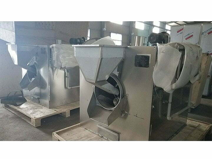 Roasters in packaging in factory