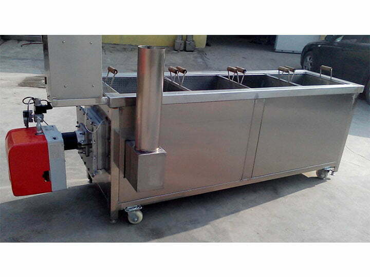 4-basket deep fryer machine (gas type)